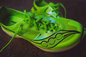 saucony running shoes