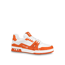 orange shoes