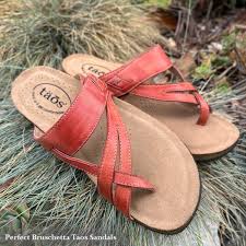 taos sandals
