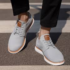 grey shoes