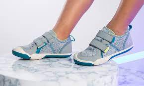 plae shoes