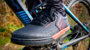 cycling shoes