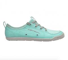 water shoes for women